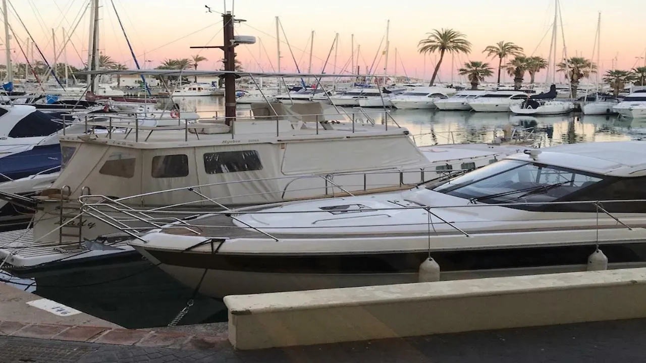 Puerto Marina Apartment Benalmadena